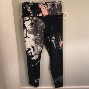 Marble leggings